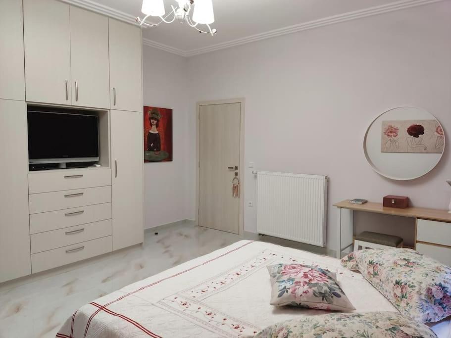 Ebony And Ivory Suites โดรเซีย ภายนอก รูปภาพ