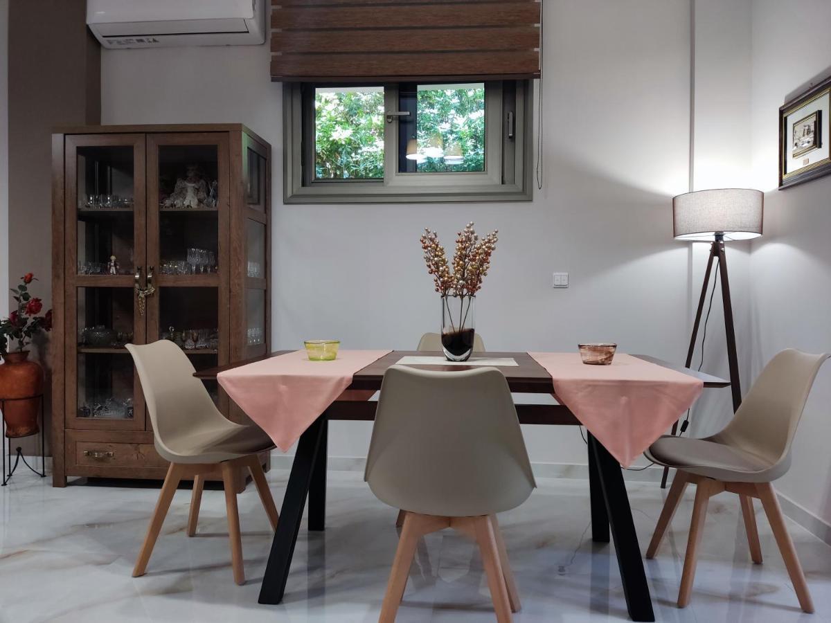Ebony And Ivory Suites โดรเซีย ภายนอก รูปภาพ