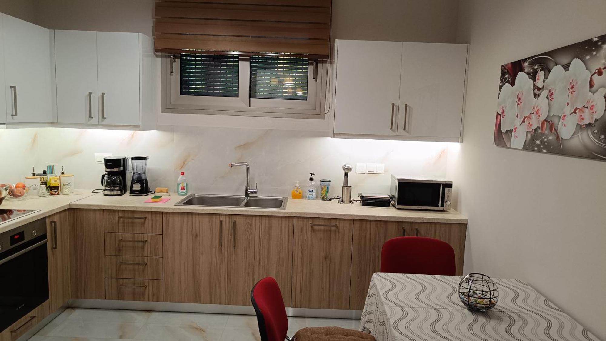 Ebony And Ivory Suites โดรเซีย ภายนอก รูปภาพ
